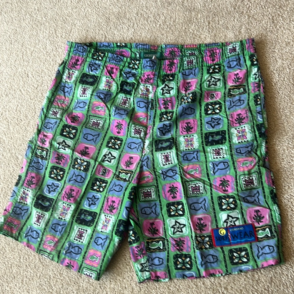 Giordano Surf Wear swim trunks size LARGE